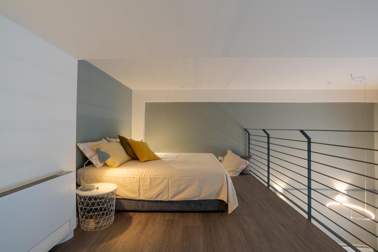 Suite Broletto - By Myhomeincomo Eksteriør bilde