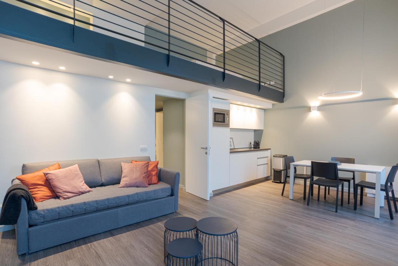 Suite Broletto - By Myhomeincomo Eksteriør bilde